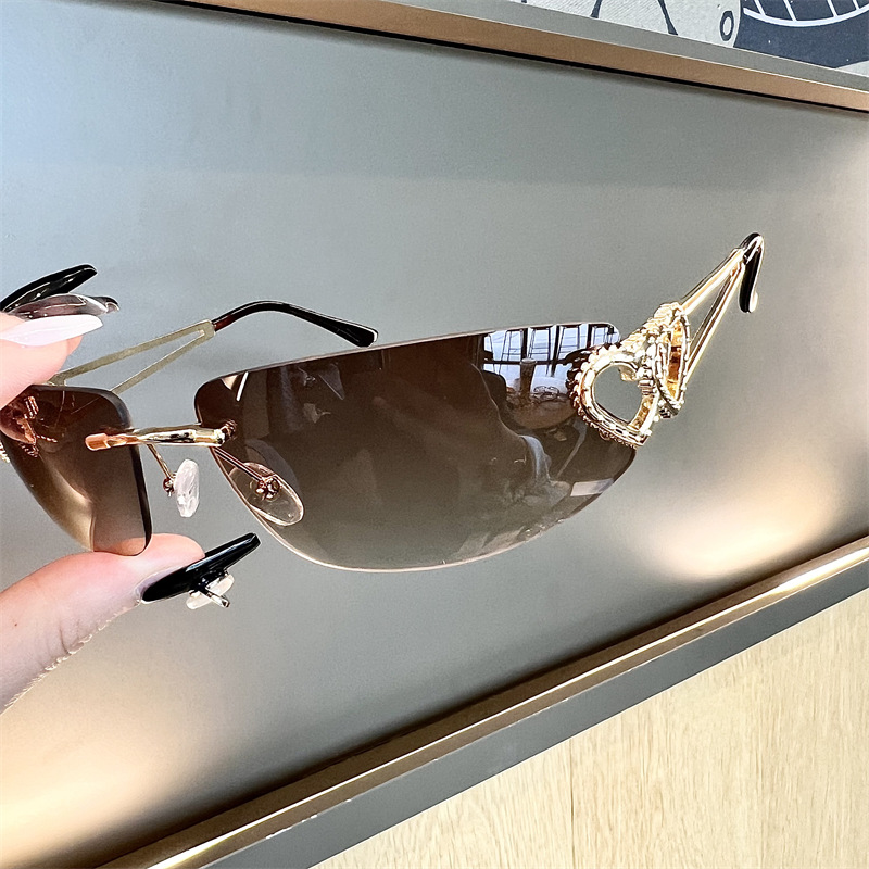Yeni Oval Kedi Gözü Çerçevesiz - Sunglasses Cat Eye incelemesi ve fiyatı