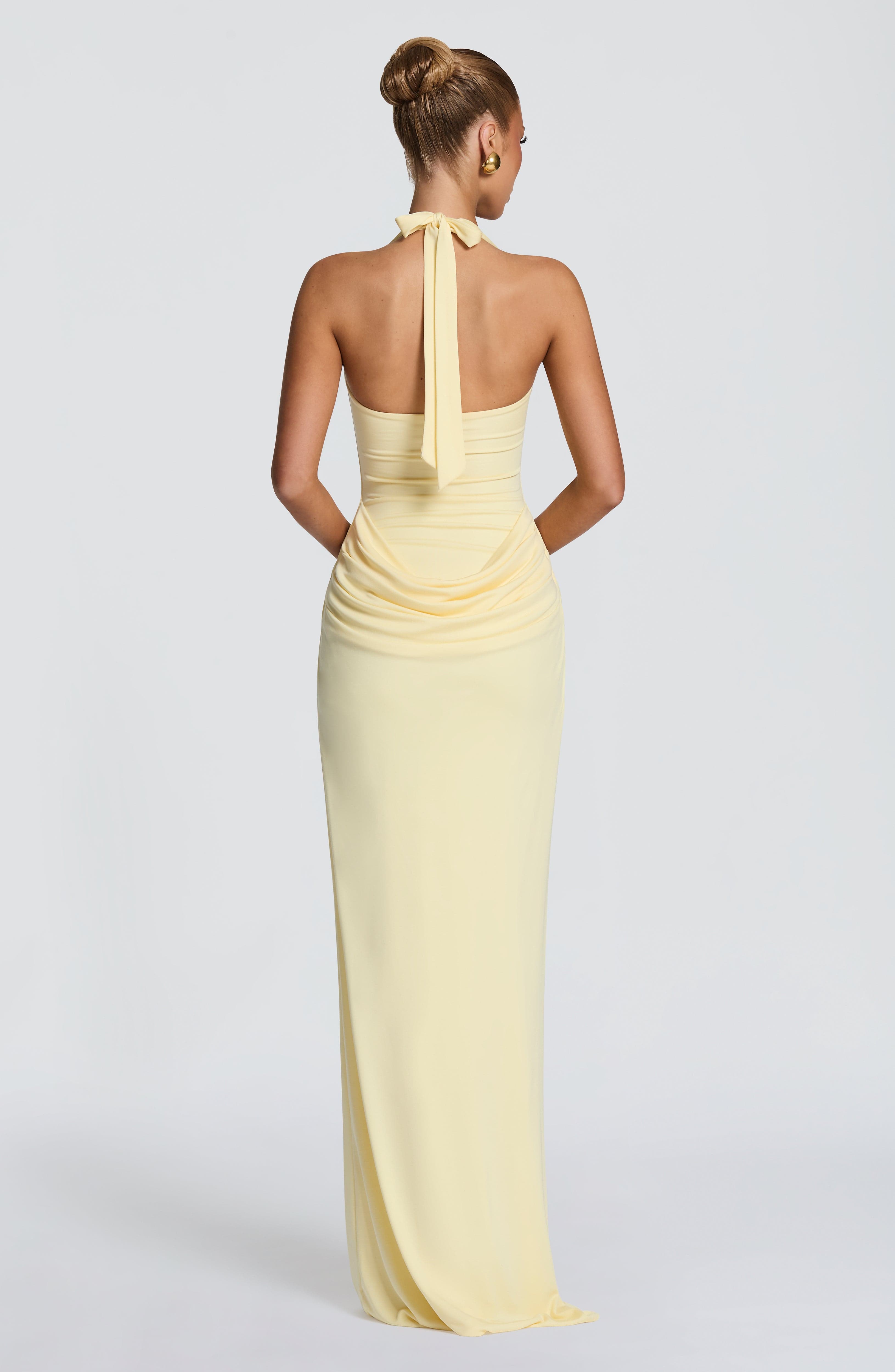 Halter Yaka Kare Kesim Maksi E - Maxi Dress Halter incelemesi ve fiyatı