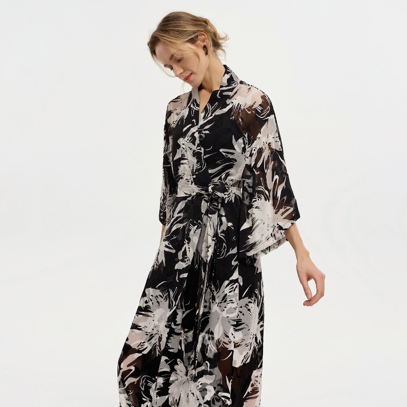 Kadın Siyah Beyaz Mürekkep Çiç - Kimono Sheer Floral incelemesi ve fiyatı